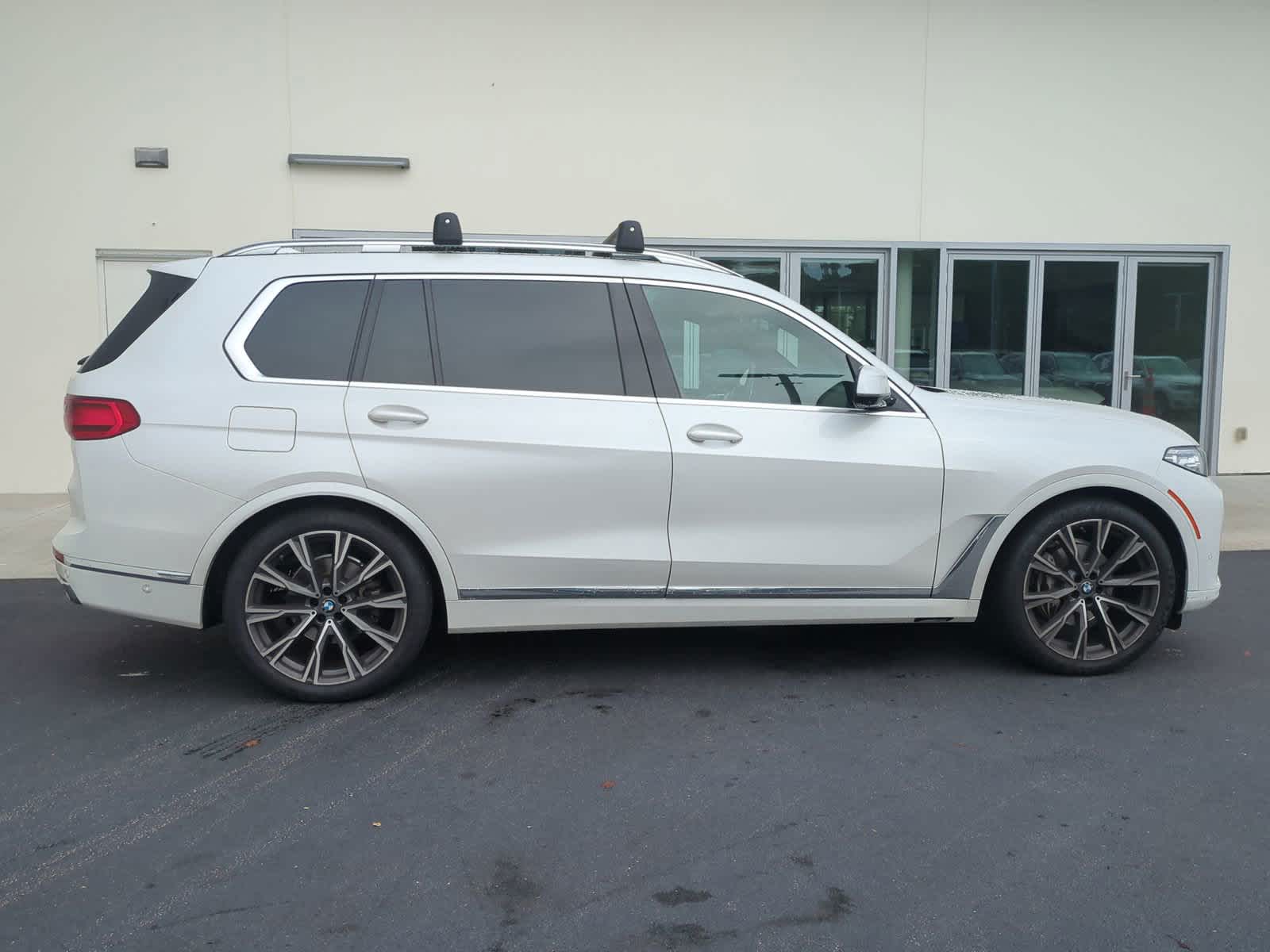 2021 BMW X7 xDrive40i 11