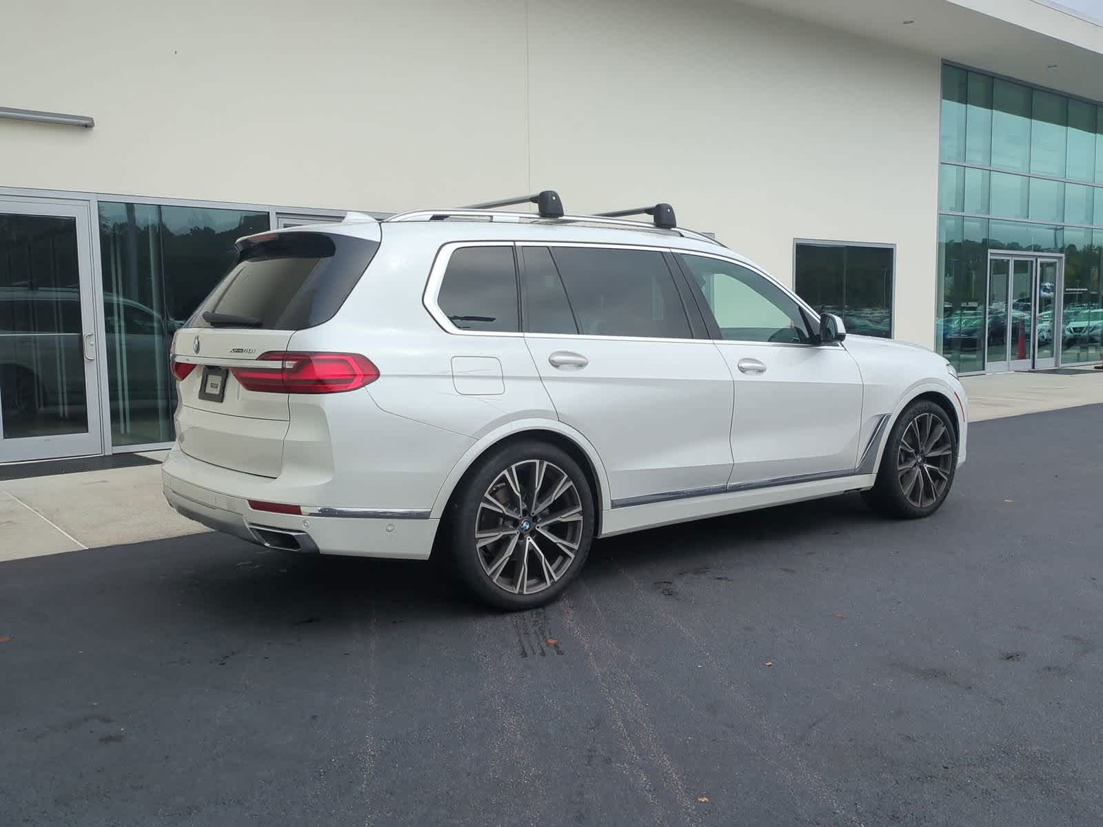 2021 BMW X7 xDrive40i 10