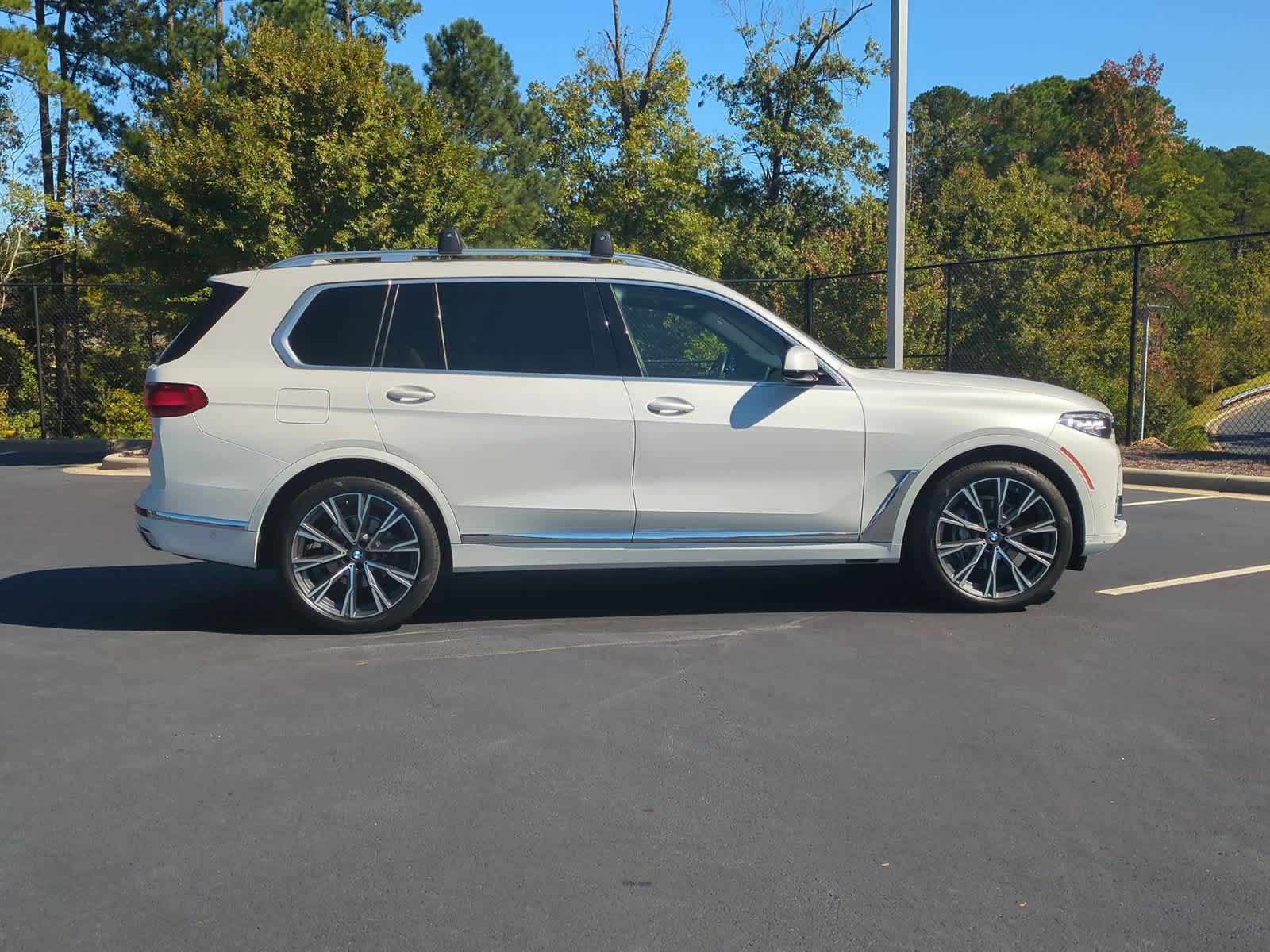 2021 BMW X7 xDrive40i 11