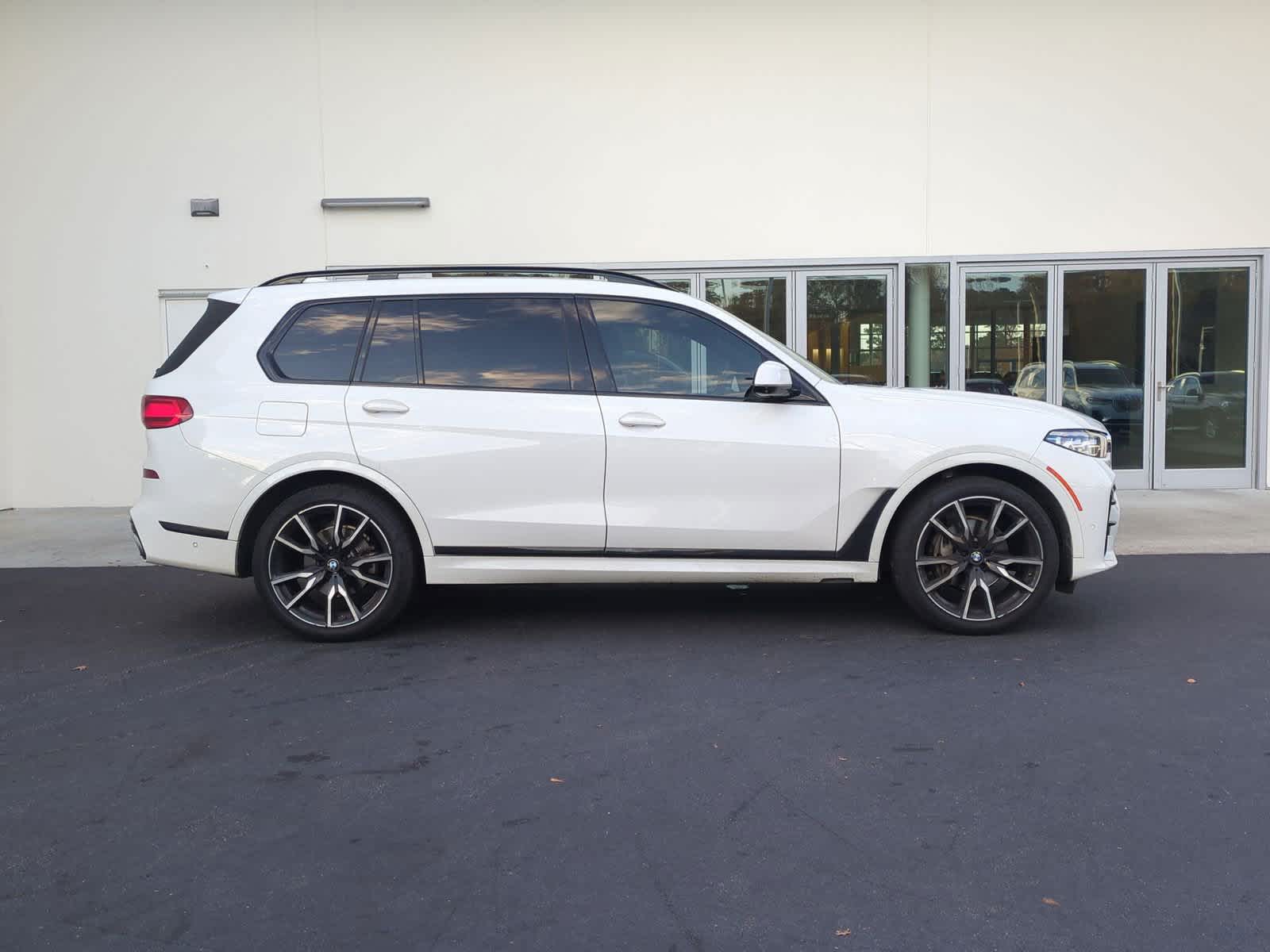 2021 BMW X7 xDrive40i 10