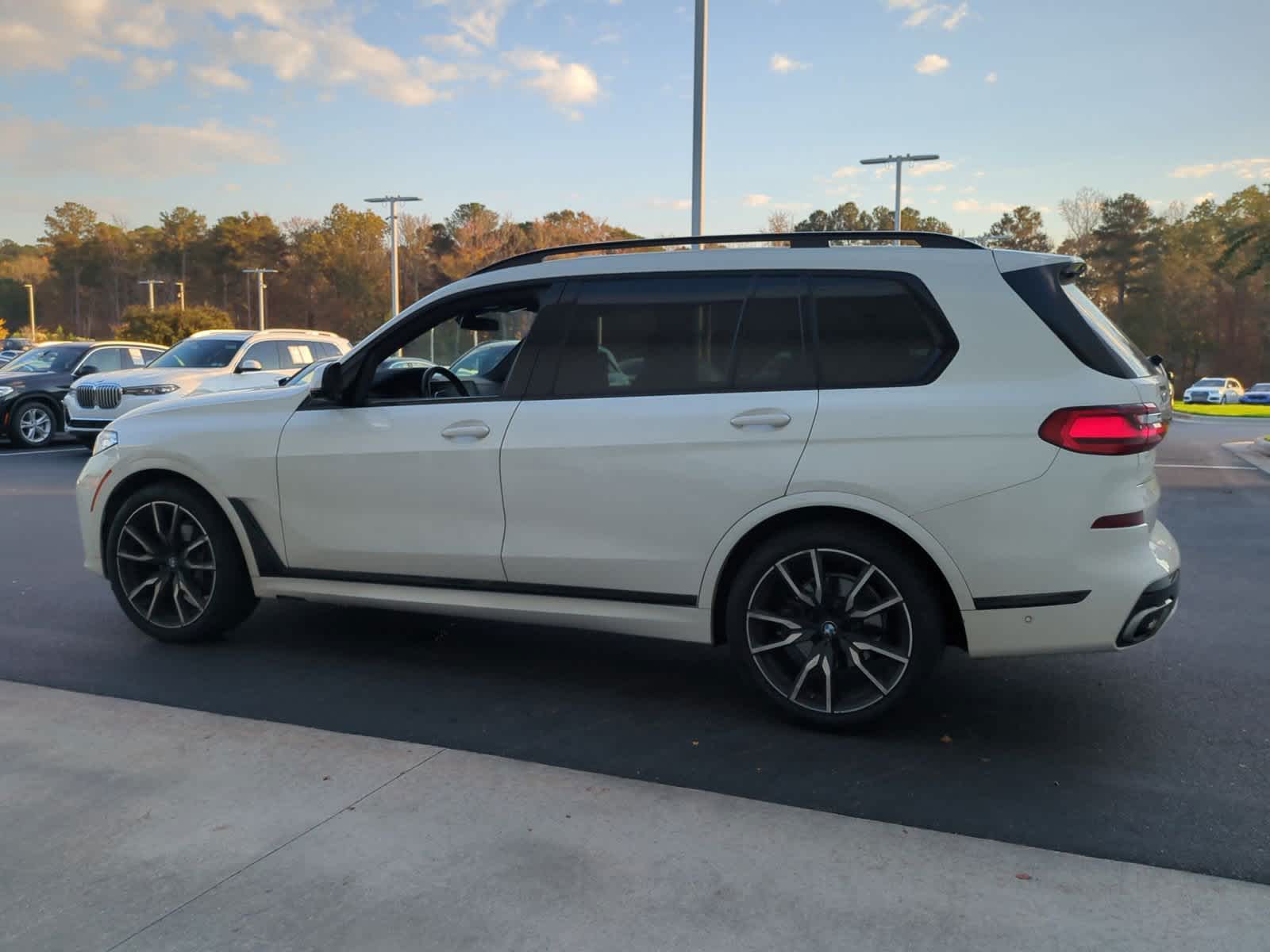 2021 BMW X7 xDrive40i 8