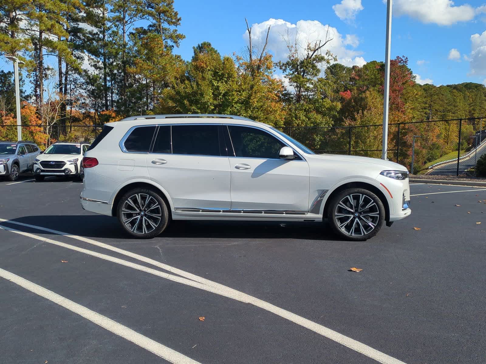 2020 BMW X7 xDrive40i 10