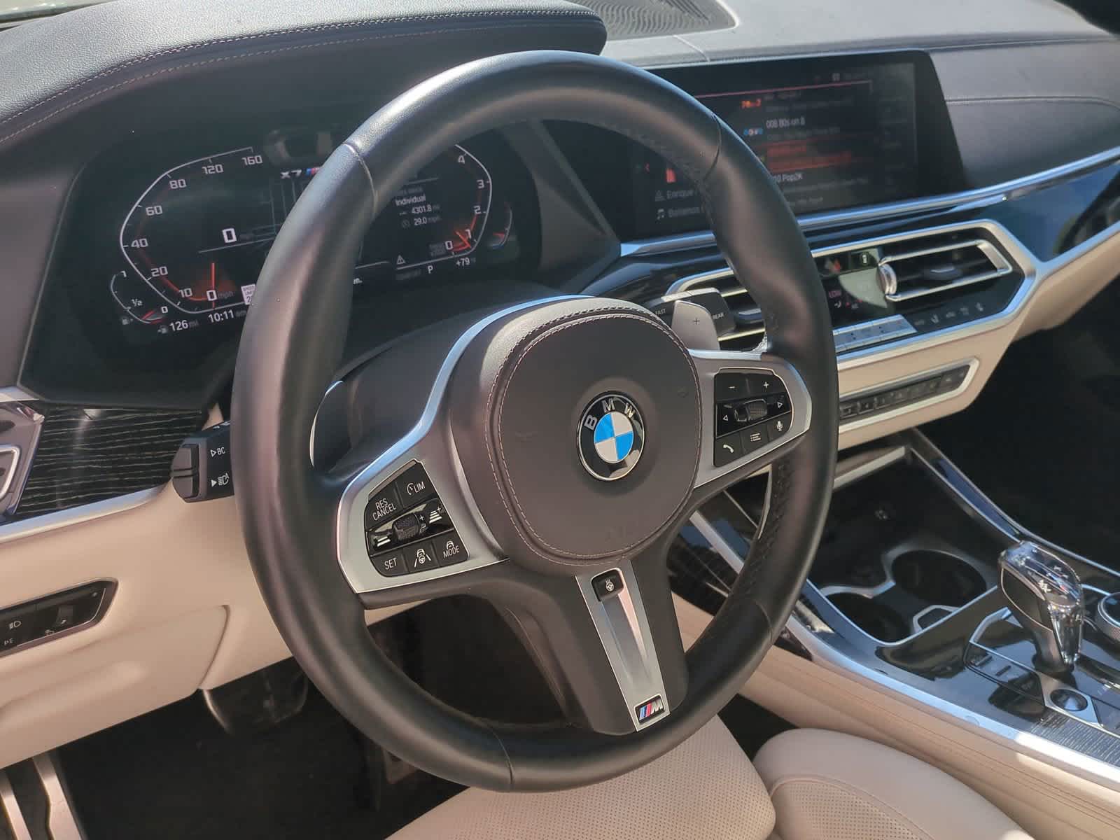 2021 BMW X7 M50i 18