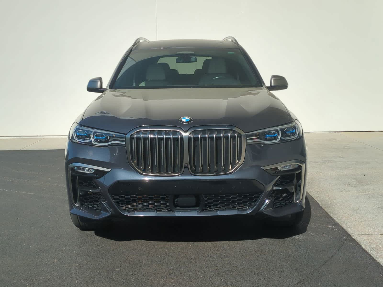 2021 BMW X7 M50i 3