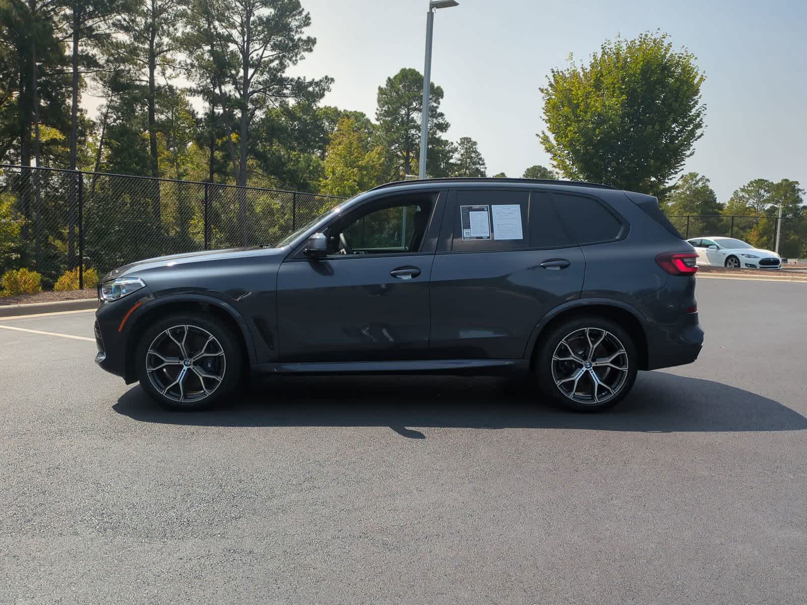 2022 BMW X5 M50i 7