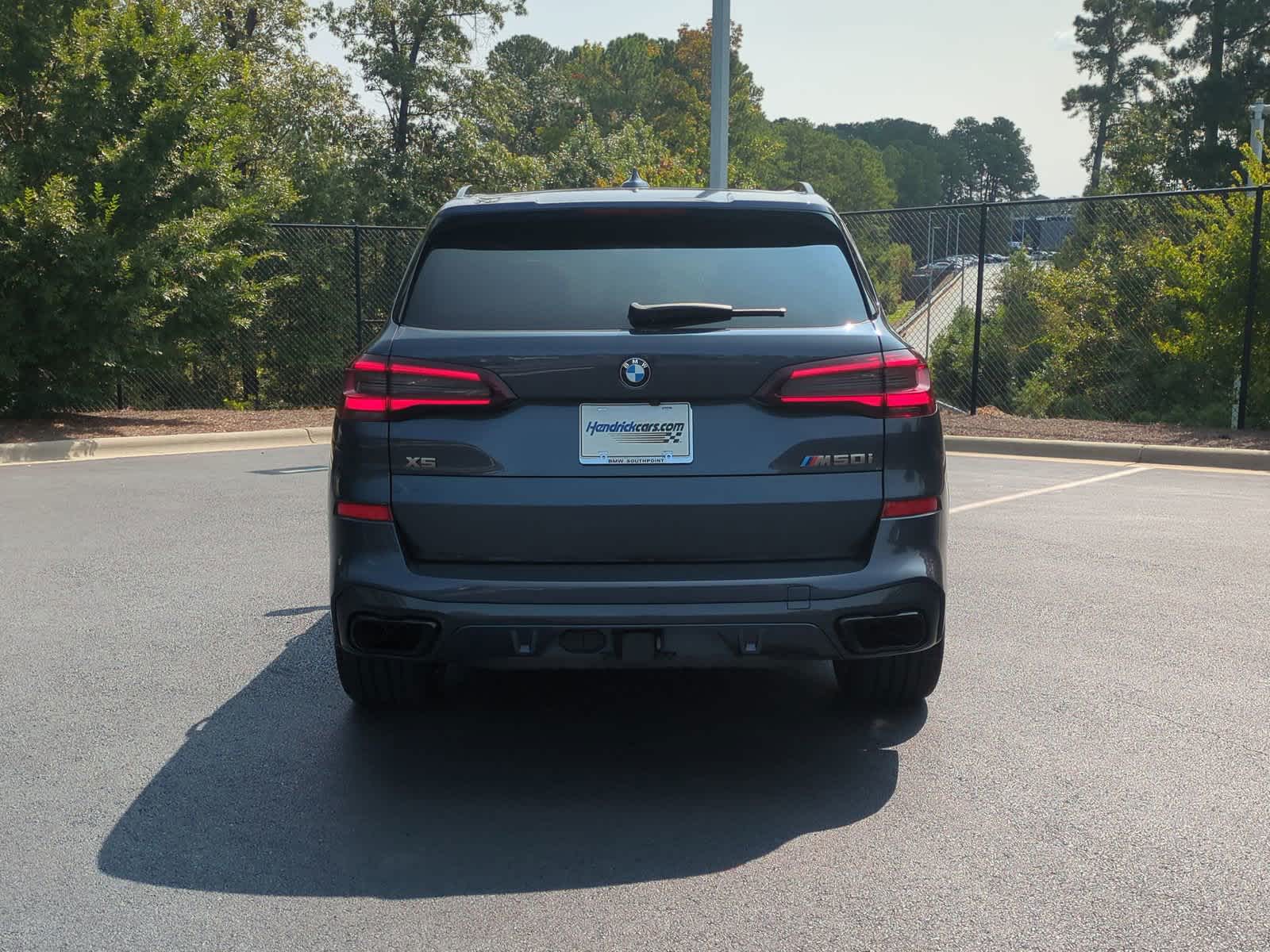 2022 BMW X5 M50i 9