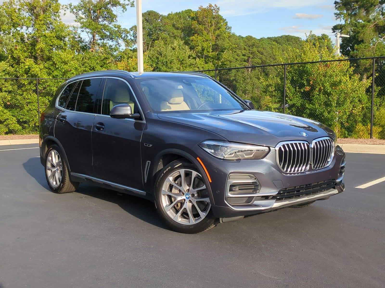 2022 BMW X5 xDrive45e 2