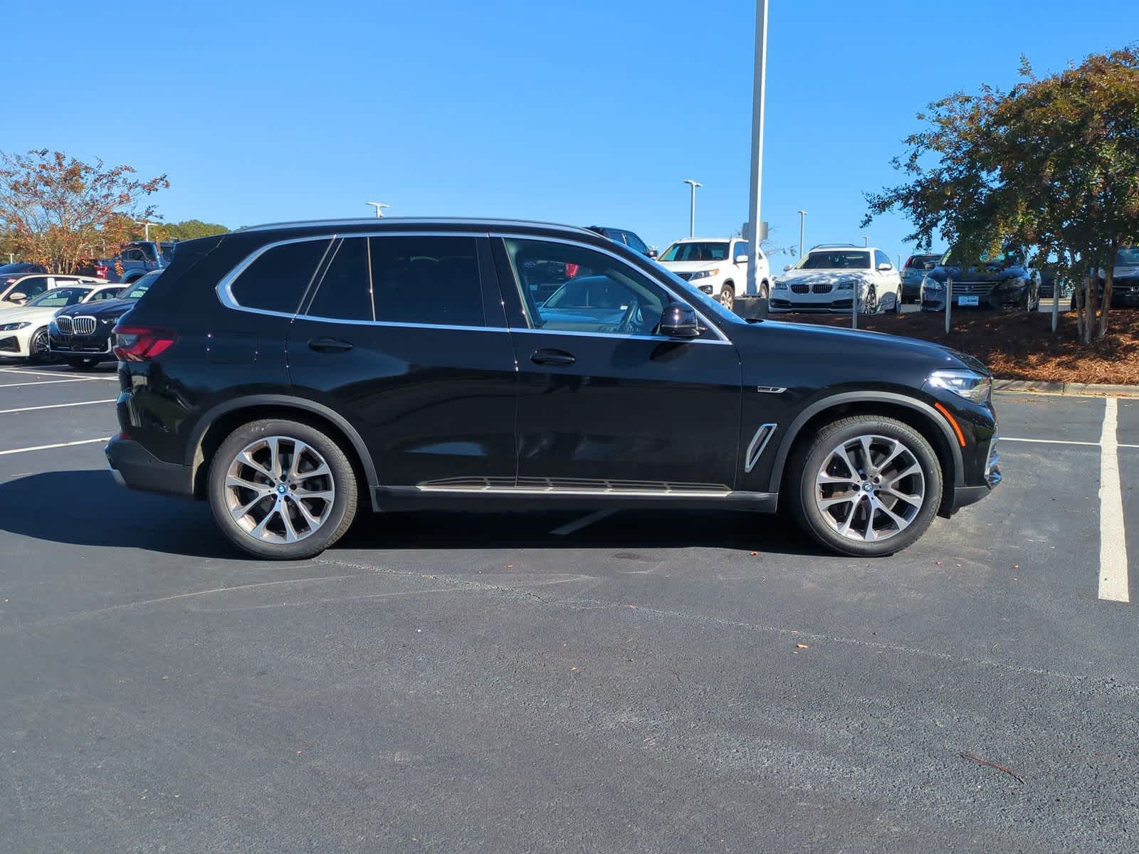 2023 BMW X5 xDrive45e 11