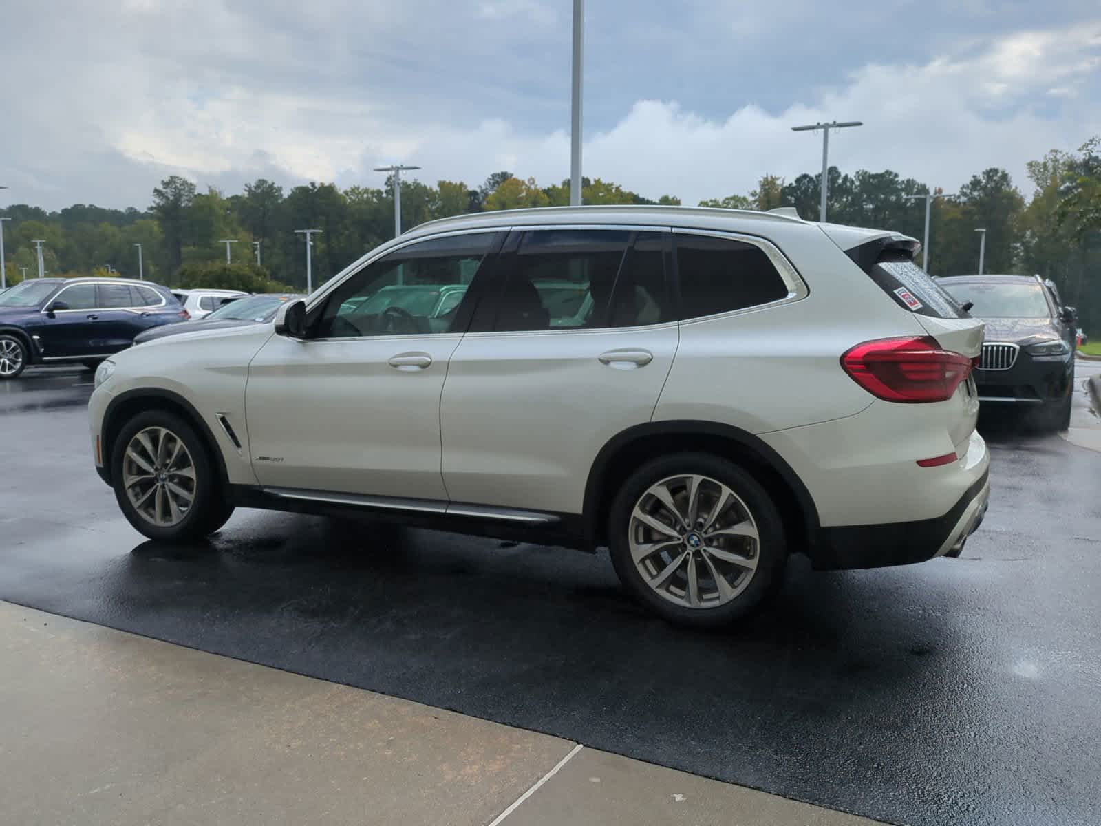 2018 BMW X3 xDrive30i 8