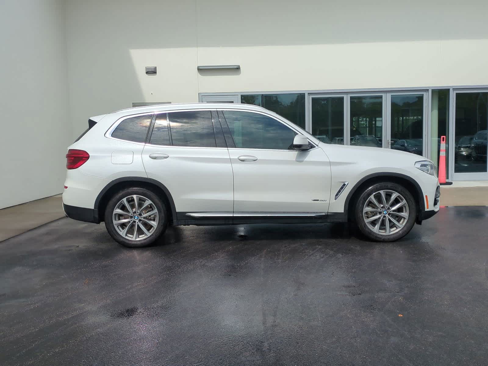 2018 BMW X3 xDrive30i 11