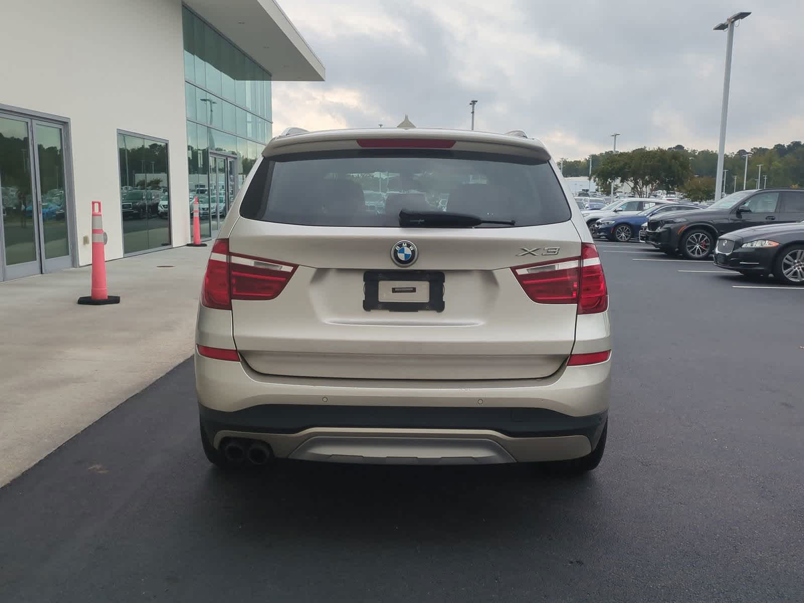 2016 BMW X3 xDrive28i 9