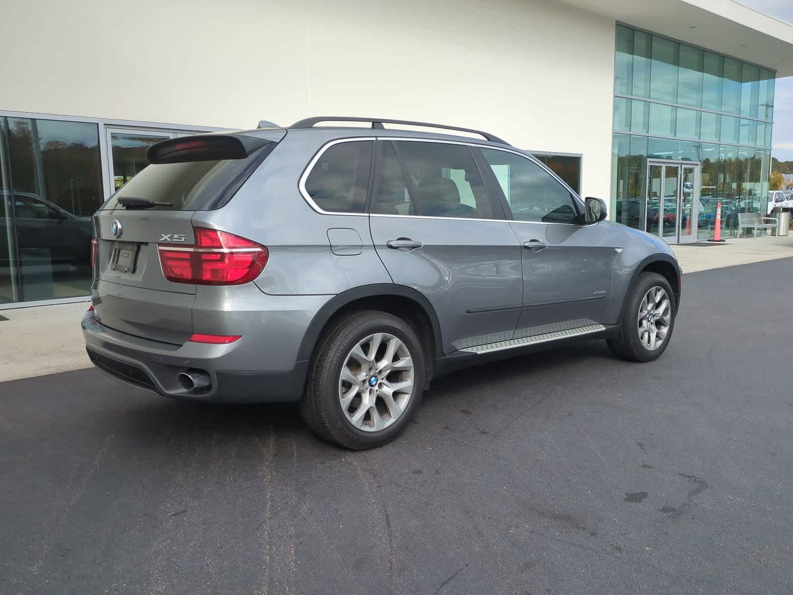 2013 BMW X5 xDrive35i Premium 9