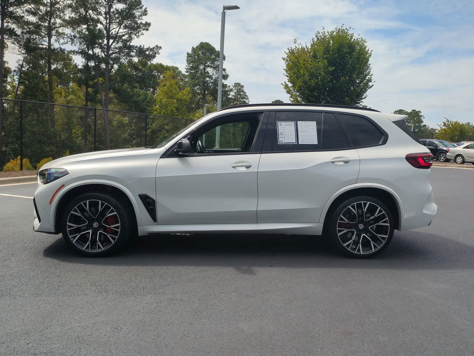 2022 BMW X5 M  7