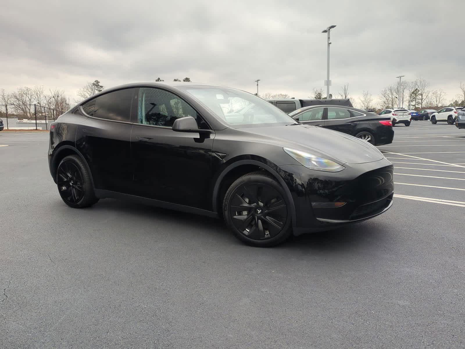 2023 Tesla Model Y LONG RANGE 2