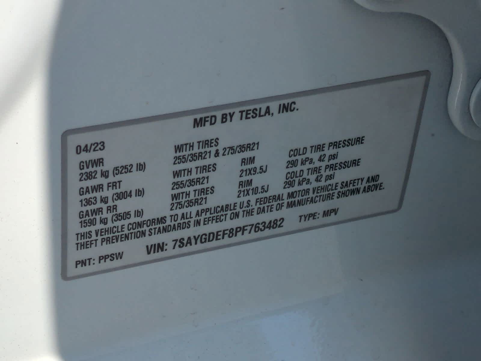 2023 Tesla Model Y Performance 33