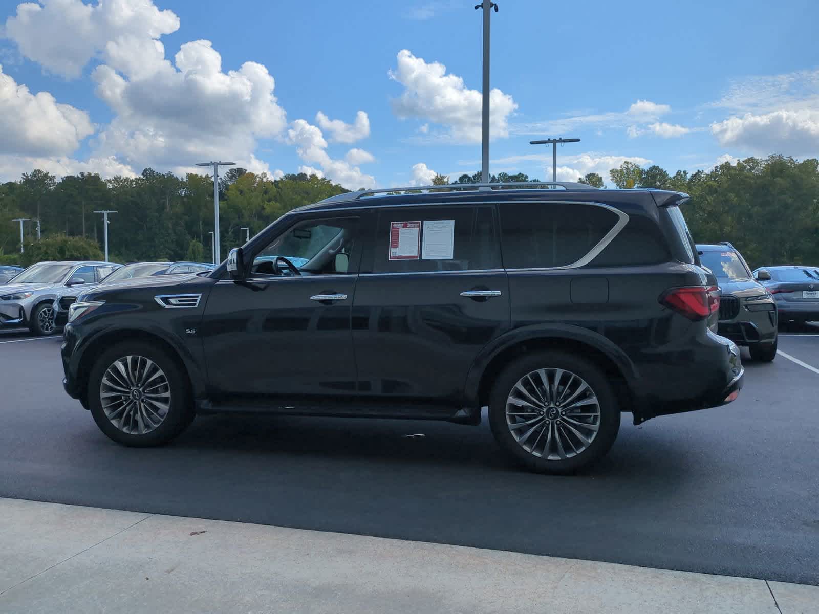 2019 INFINITI QX80 LUXE 8