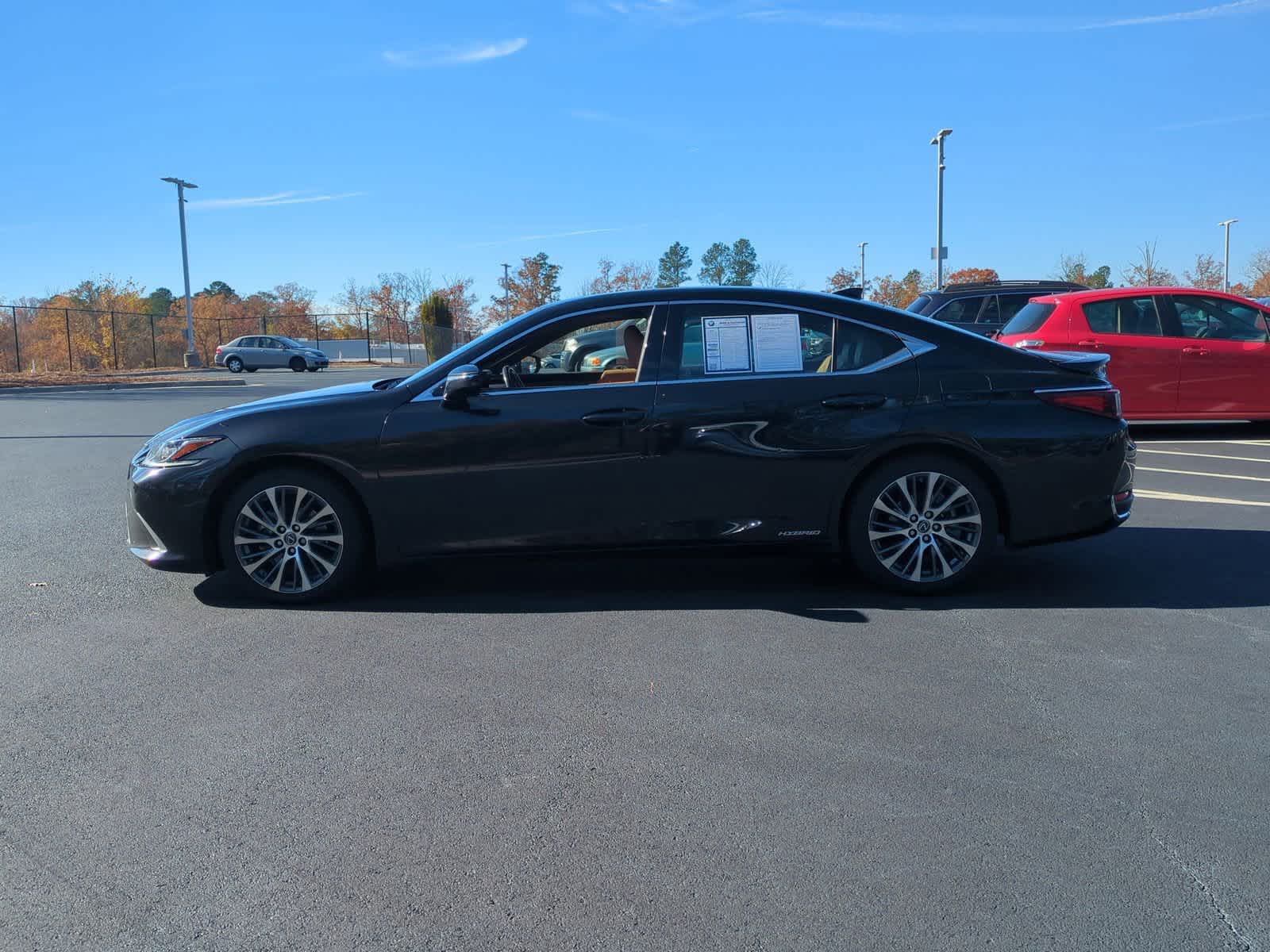 2019 Lexus ES  7