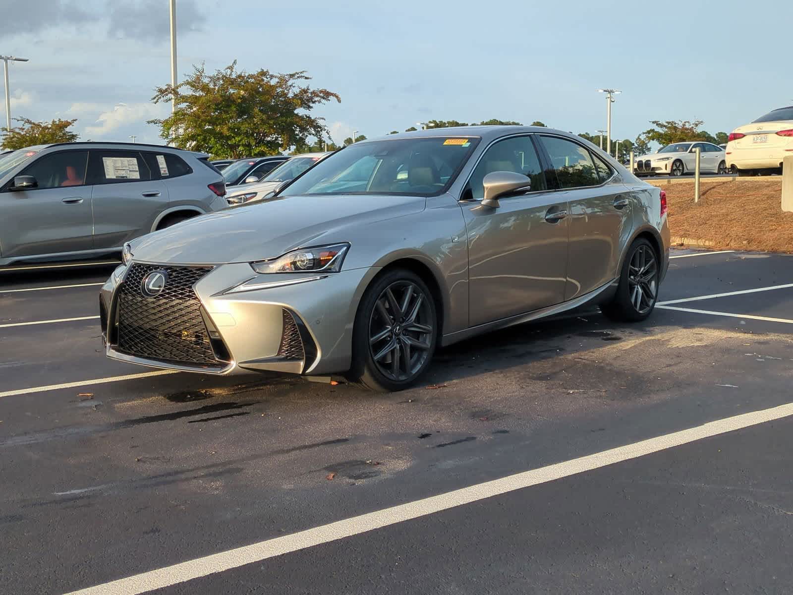 2019 Lexus IS F SPORT 4