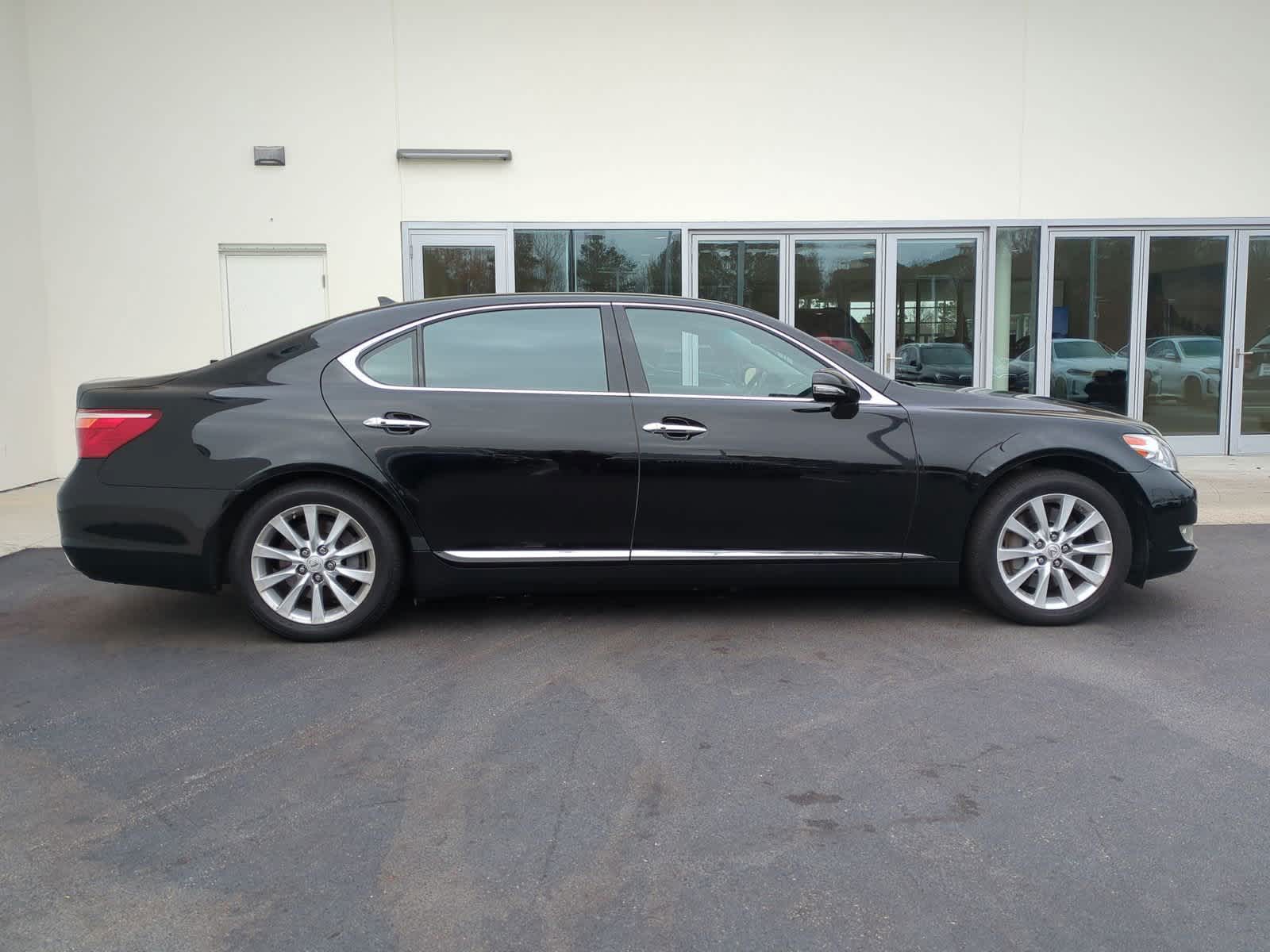 2010 Lexus LS 460 L 10