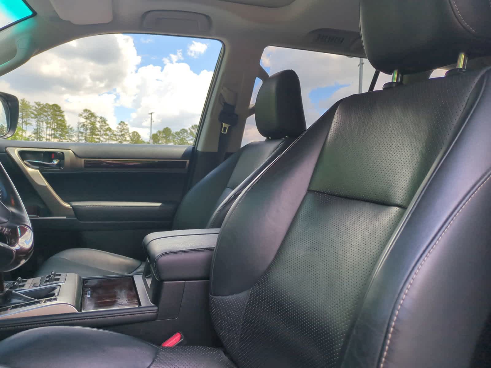 2019 Lexus GX GX 460 Luxury 16