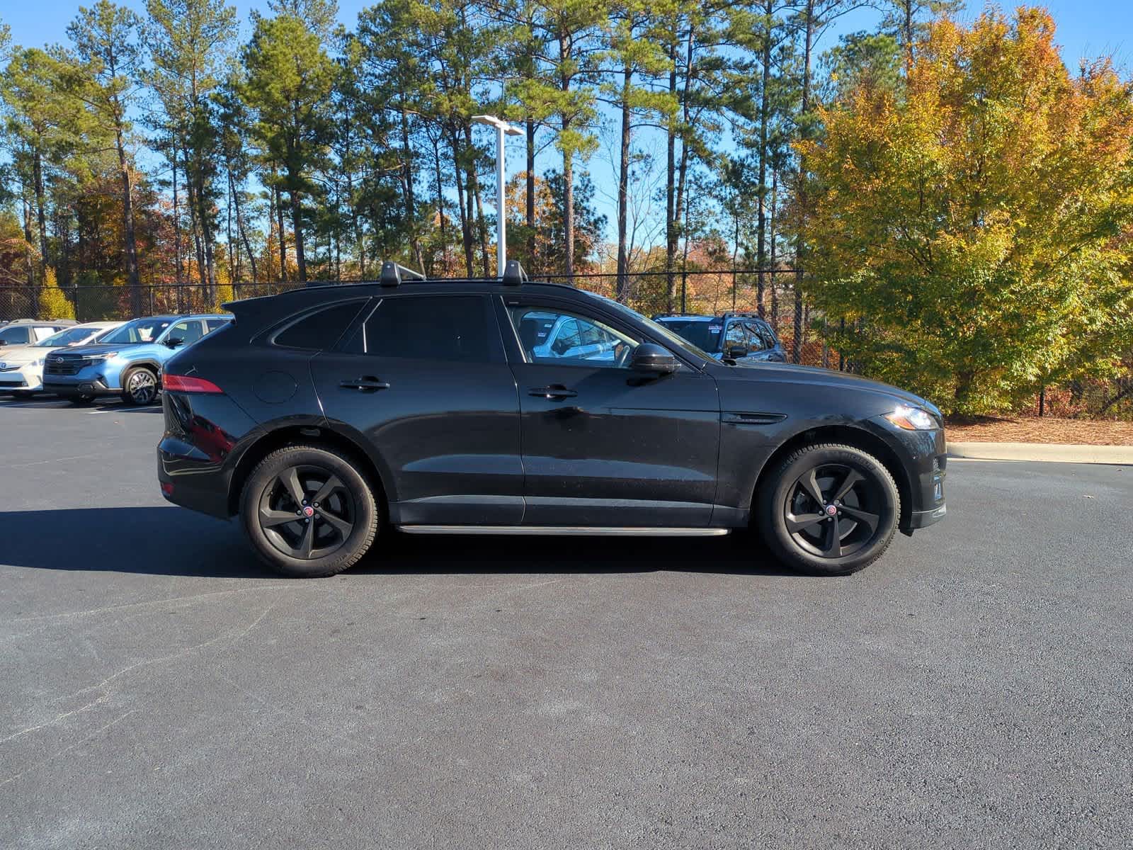 2018 Jaguar F-PACE 30t Premium 11