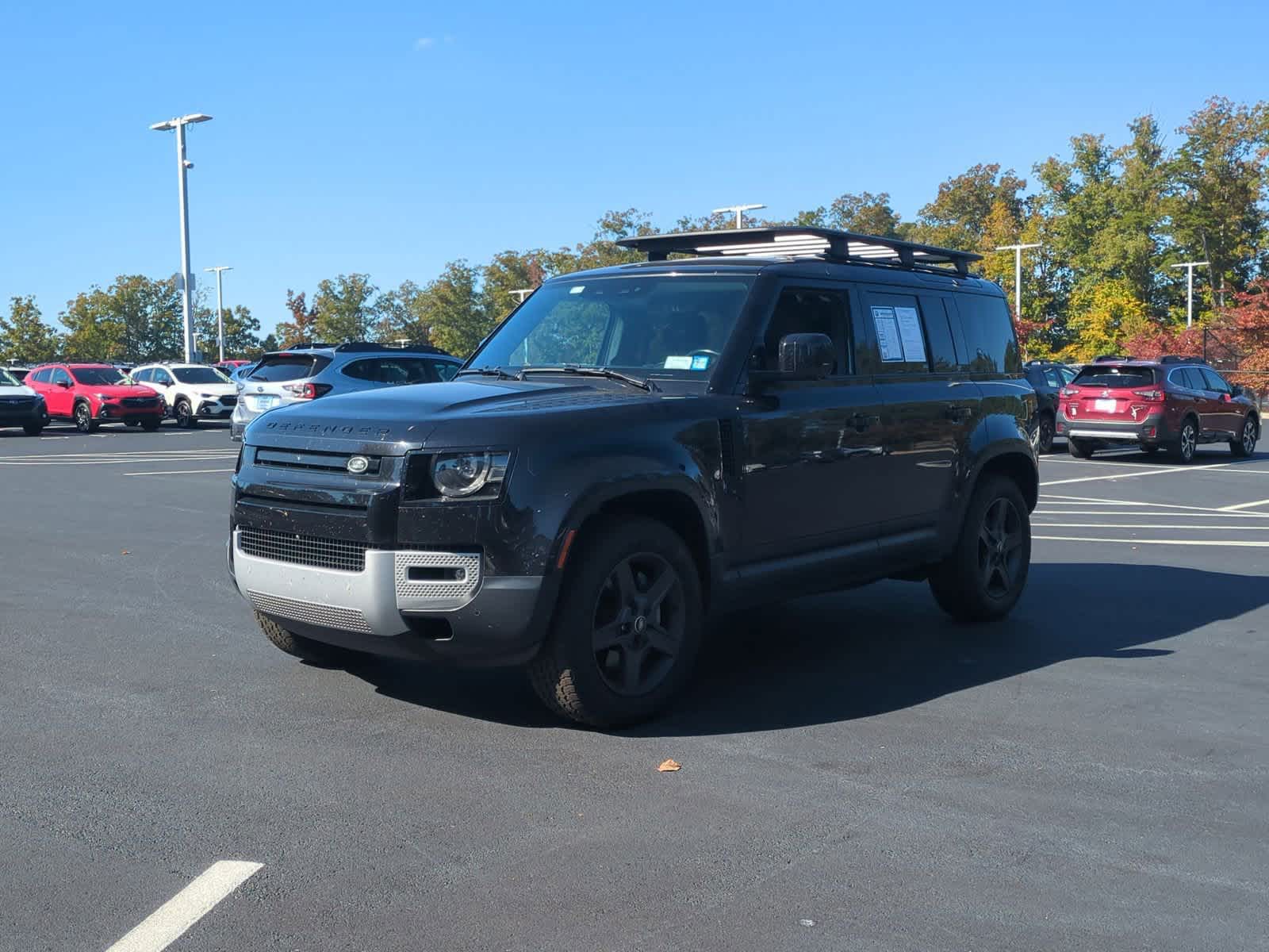 2022 Land Rover Defender SE 4