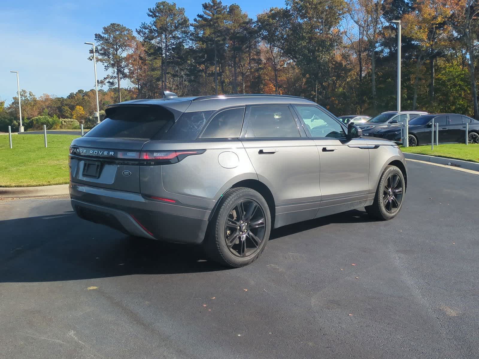 2019 Land Rover Range Rover Velar S 10