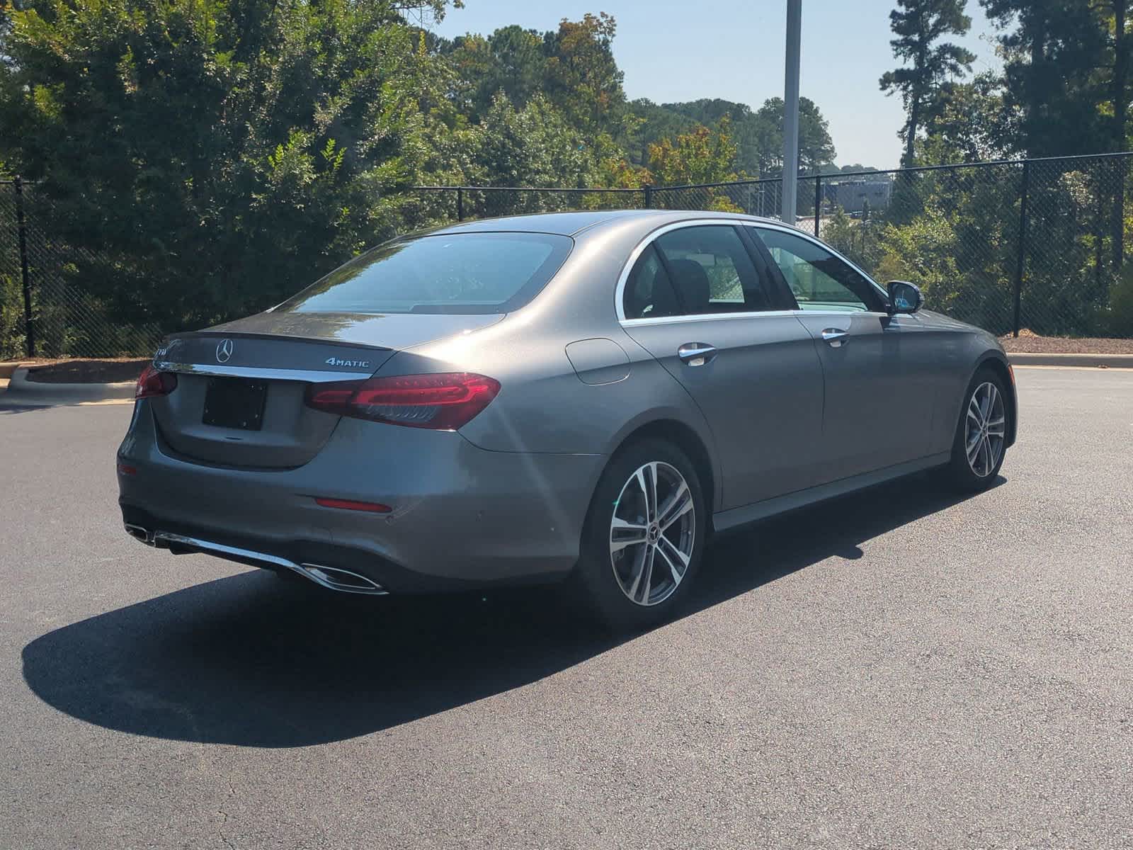 2021 Mercedes-Benz E-Class E 350 10