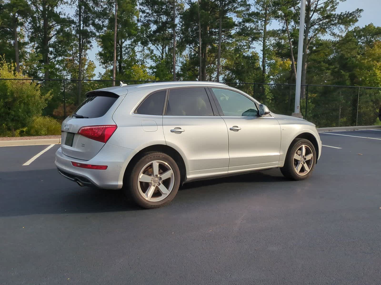 2011 Audi Q5 3.2L Premium Plus 9