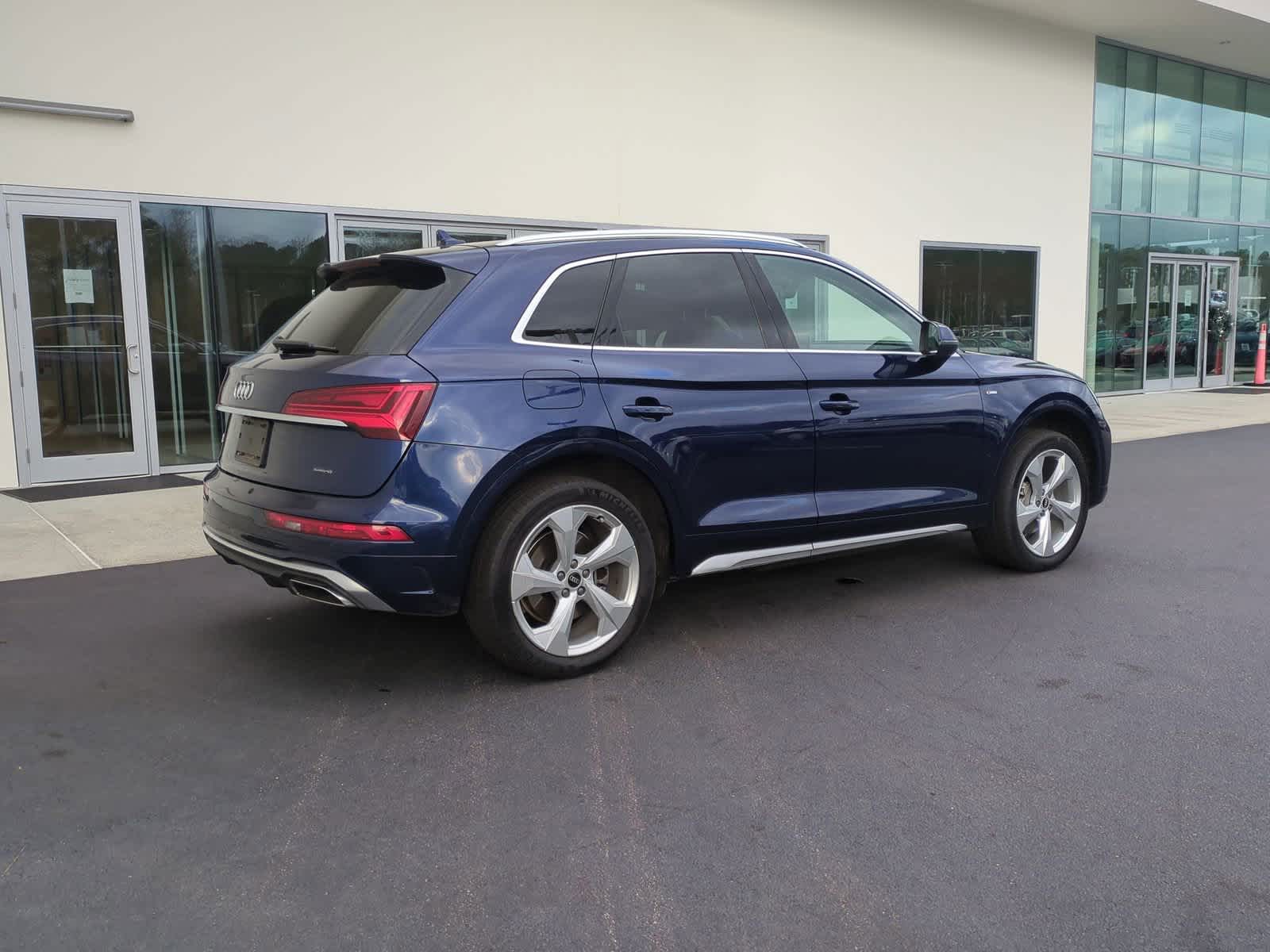 2022 Audi Q5 S line Premium Plus 9