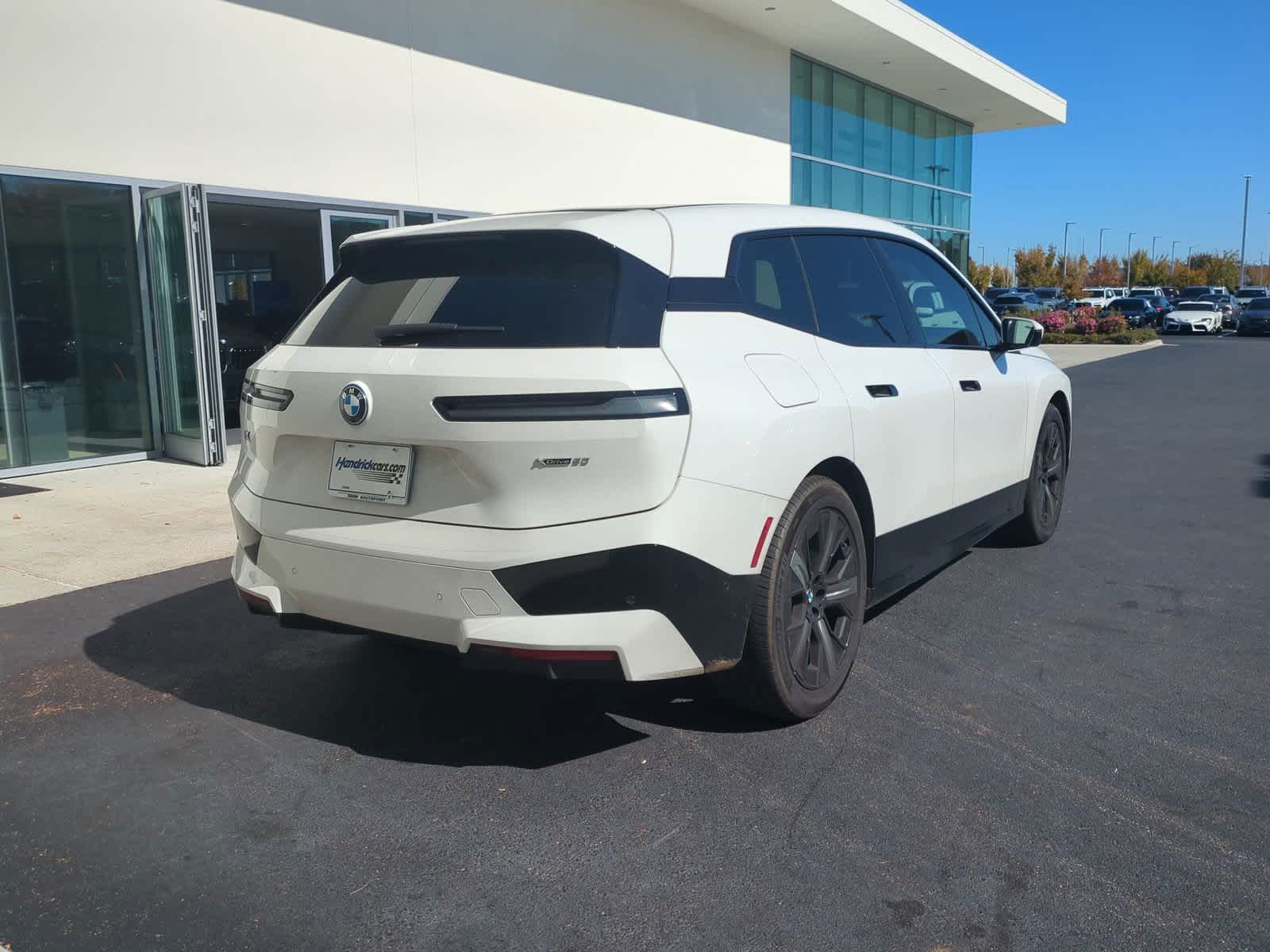 2023 BMW iX xDrive50 10