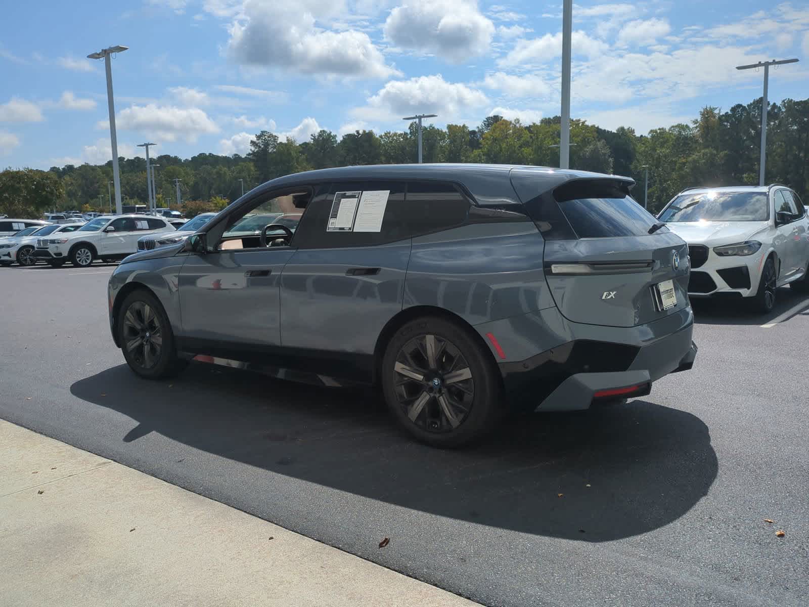 2023 BMW iX xDrive50 8