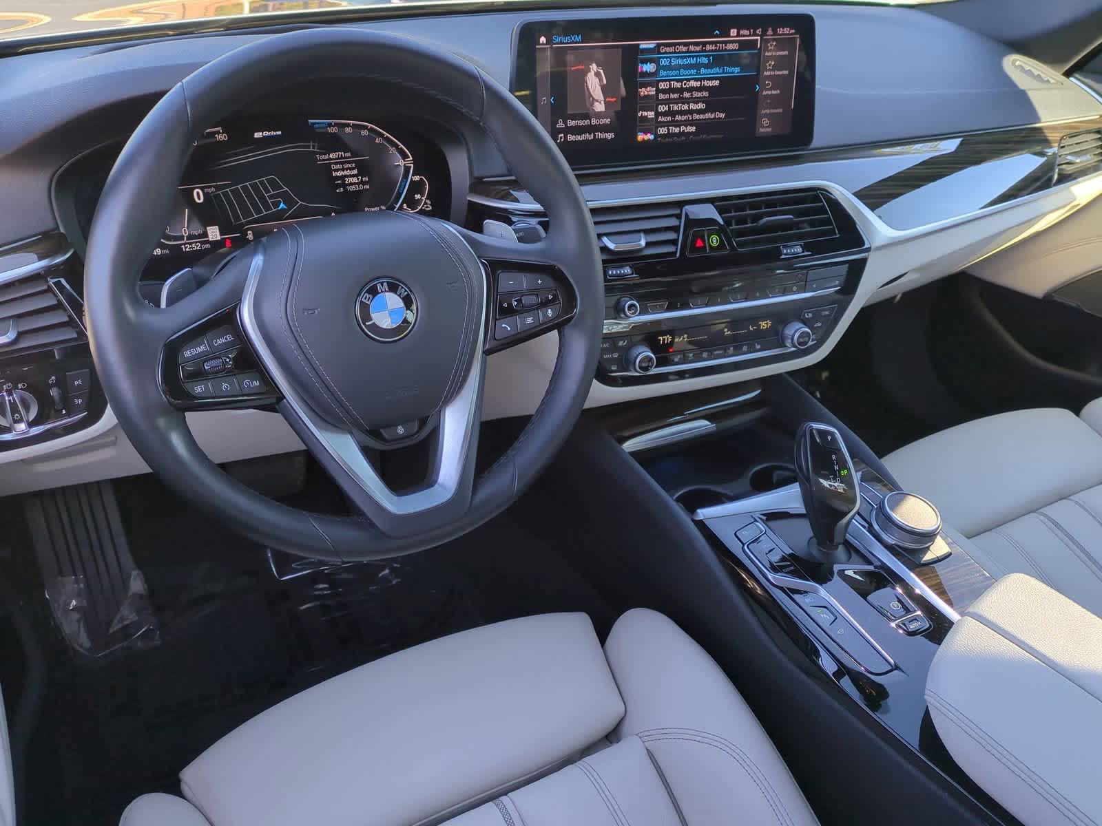 2021 BMW 5 Series 530e 28