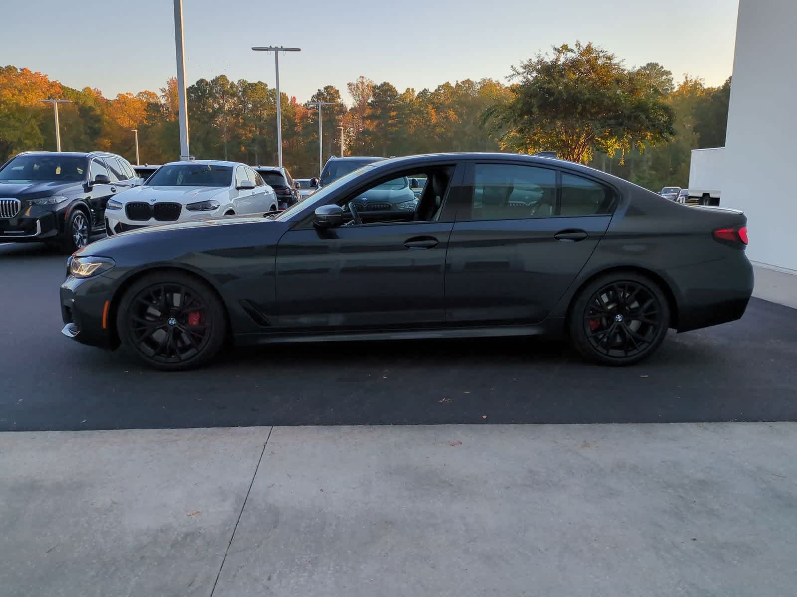 2021 BMW 5 Series M550i xDrive 7