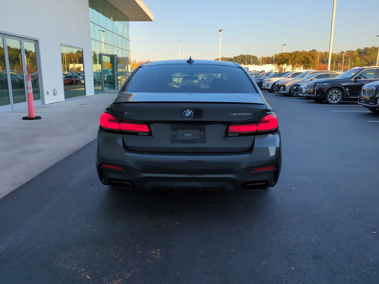 2021 BMW 5 Series M550i xDrive 9