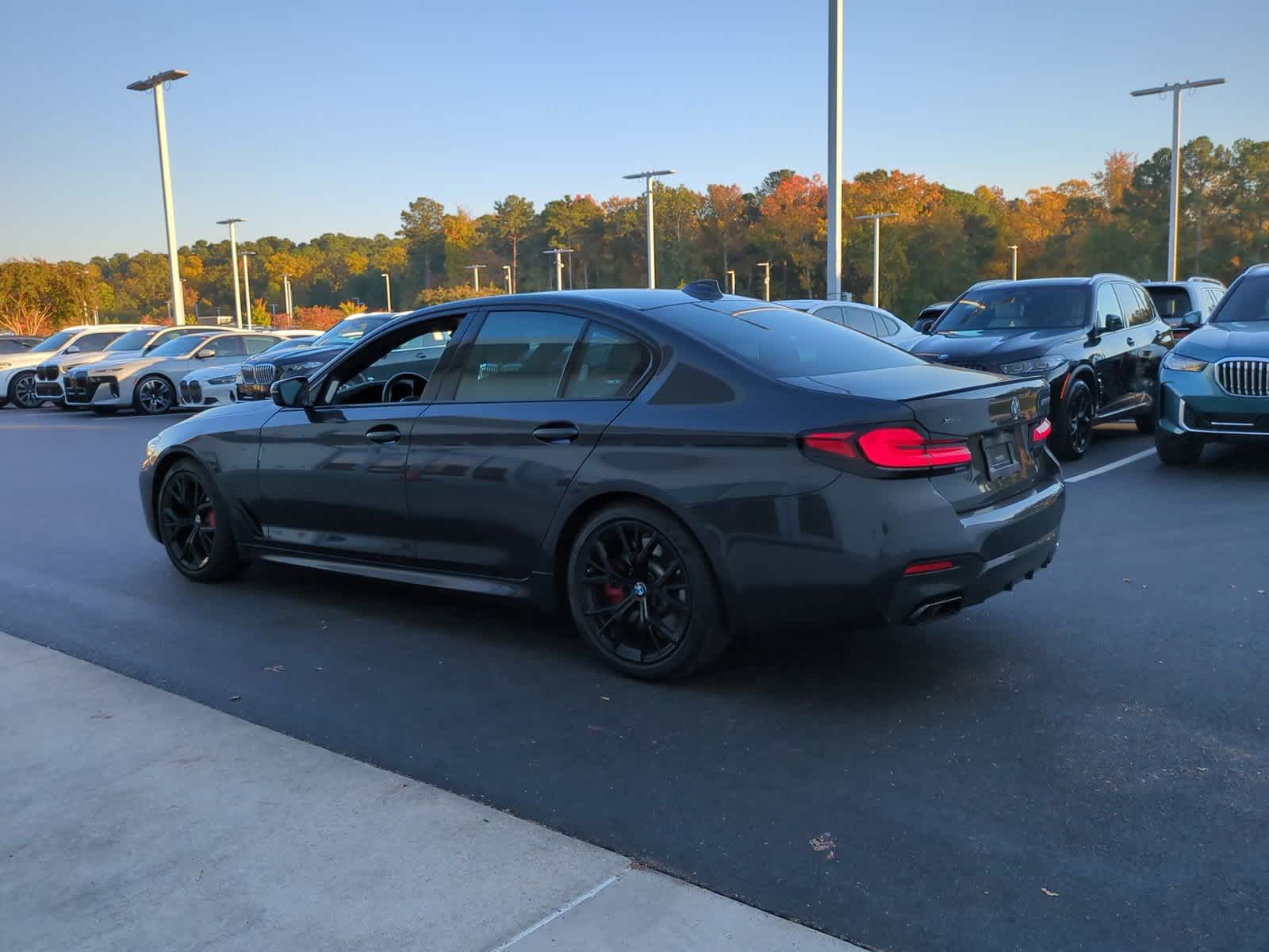 2021 BMW 5 Series M550i xDrive 8