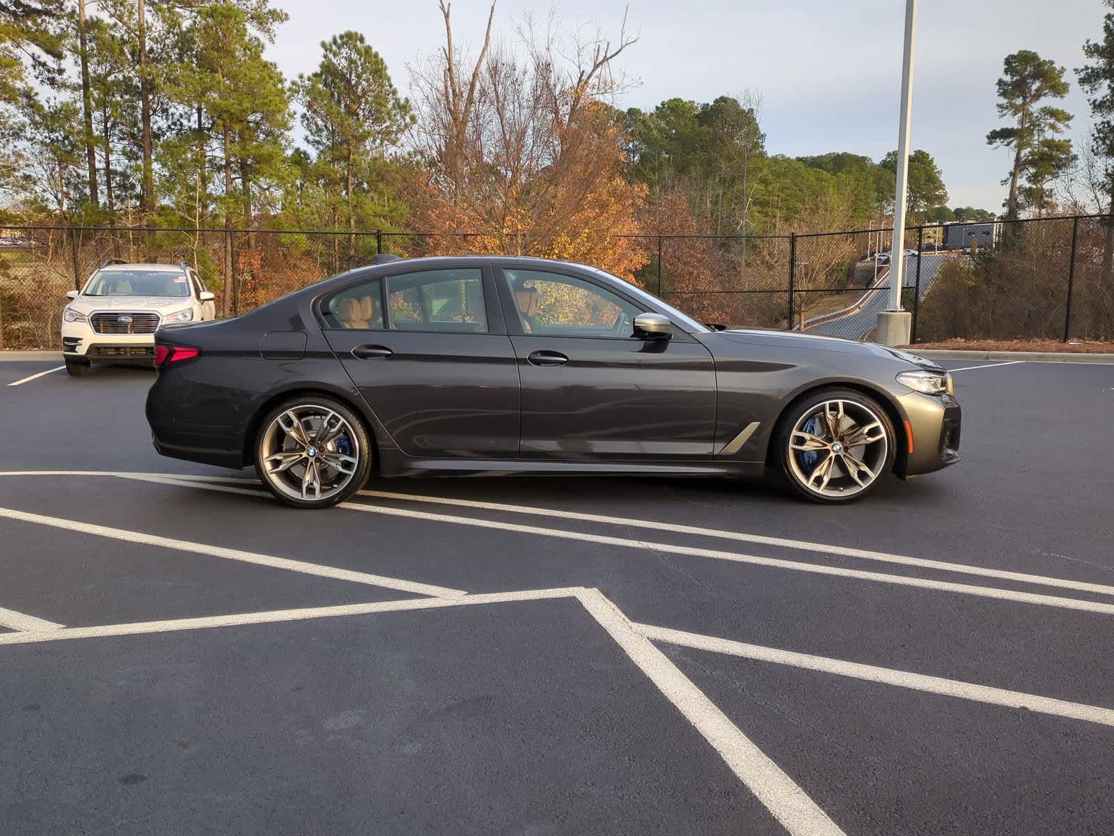 2021 BMW 5 Series M550i xDrive 10