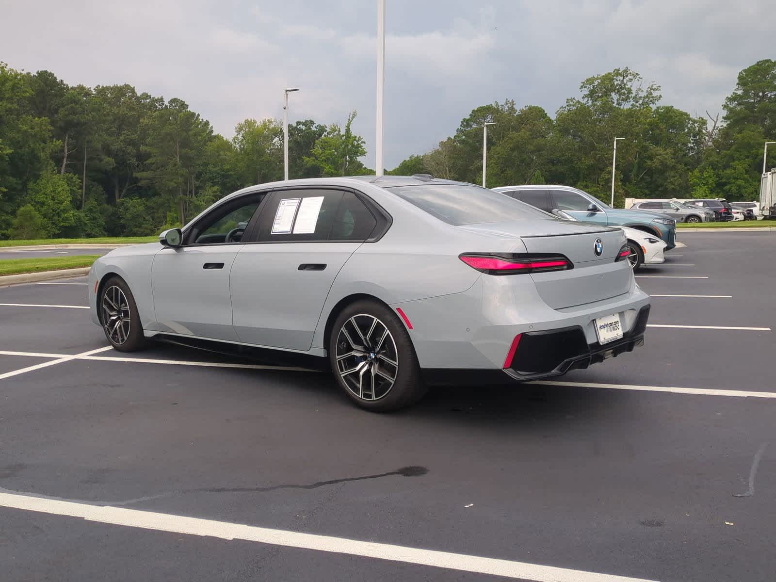 2023 BMW 7 Series 740i 8