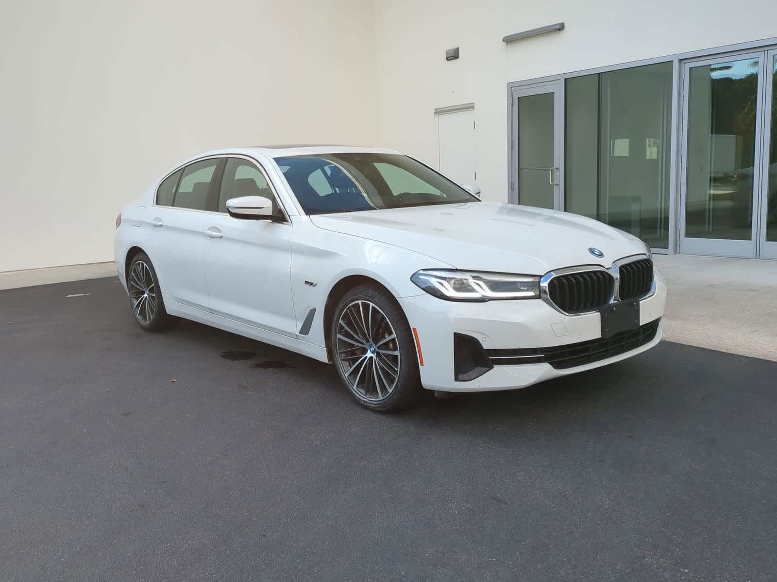 2023 BMW 5 Series 530e xDrive 2