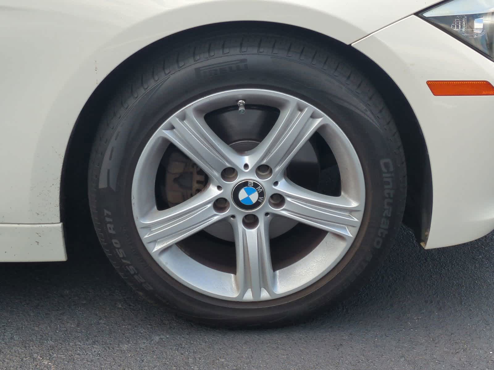 2015 BMW 3 Series 328i 13