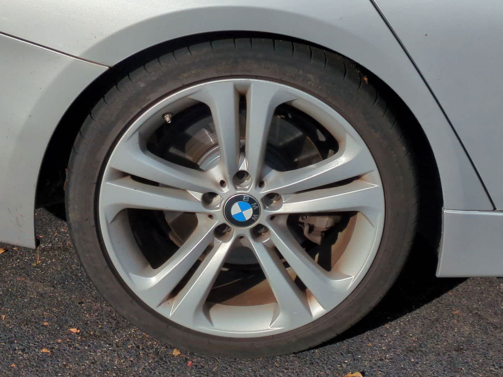 2013 BMW 3 Series 335i 12