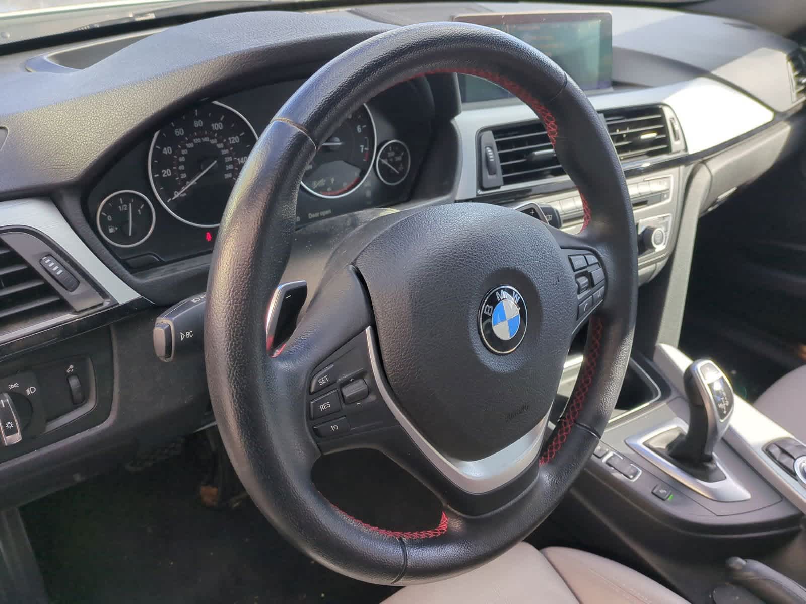 2013 BMW 3 Series 335i 17