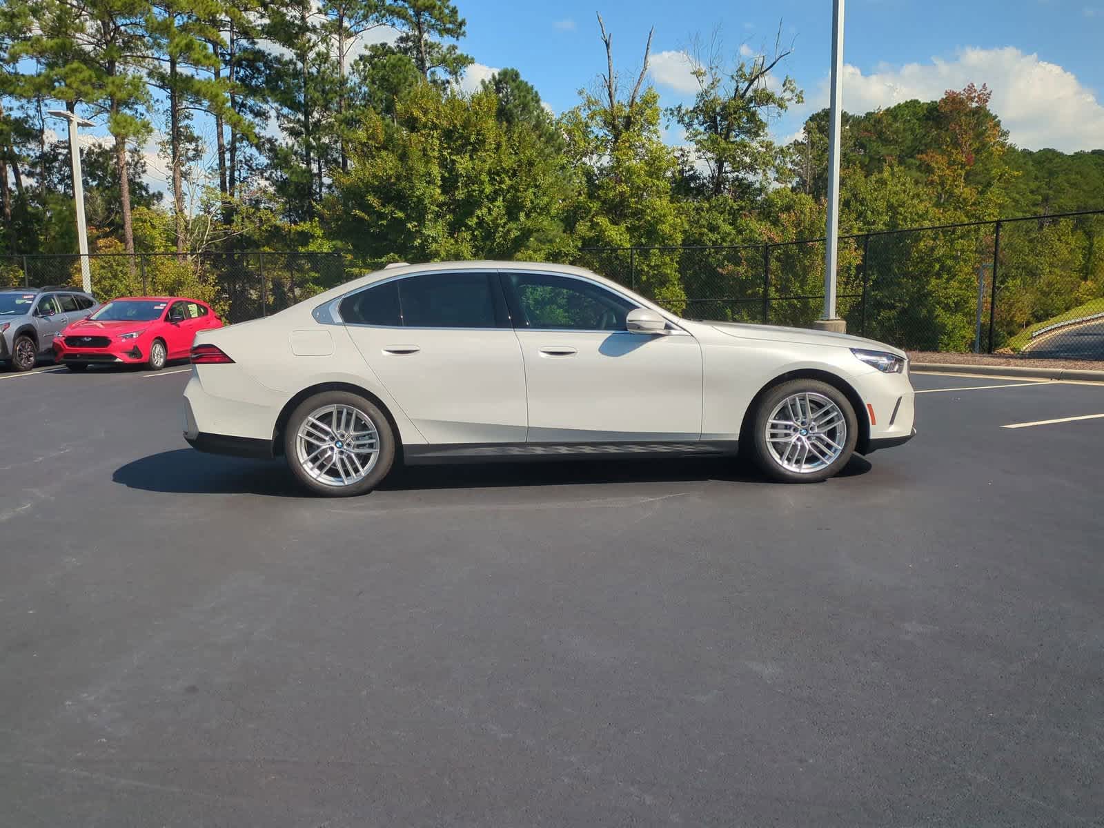 2025 BMW 5 Series 530i 11