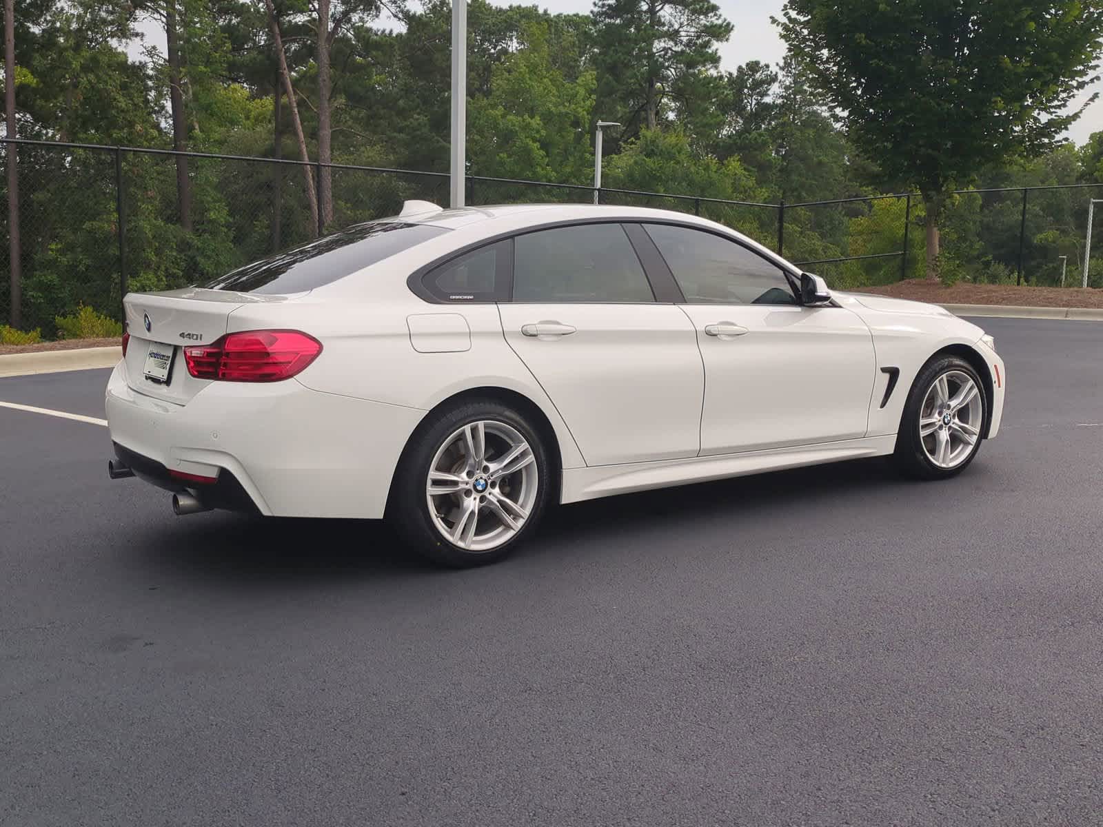 2017 BMW 4 Series 440i xDrive 10