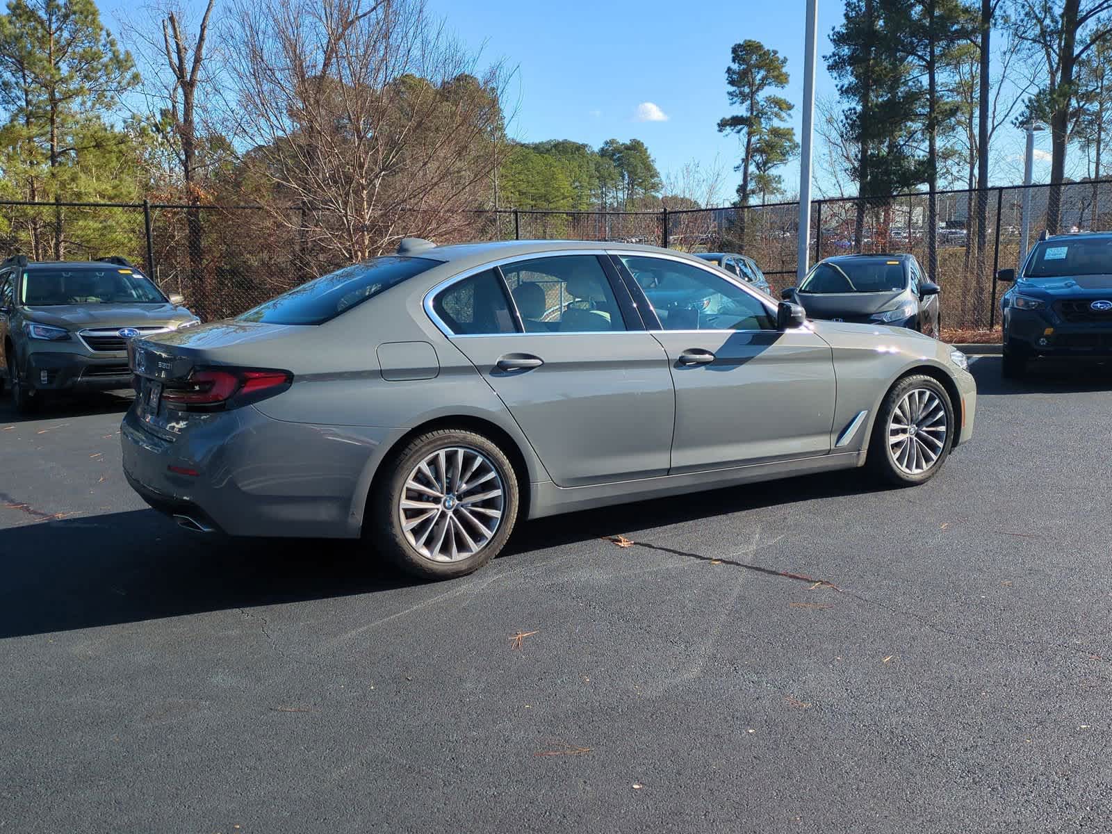 2022 BMW 5 Series 530i 9