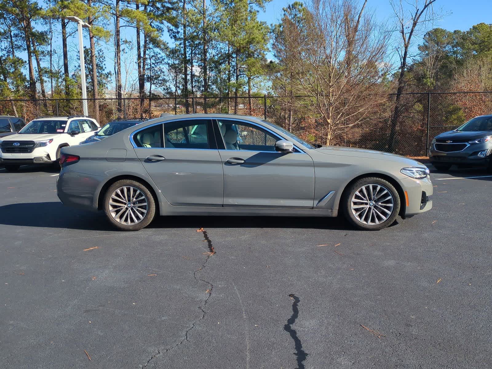 2022 BMW 5 Series 530i 10