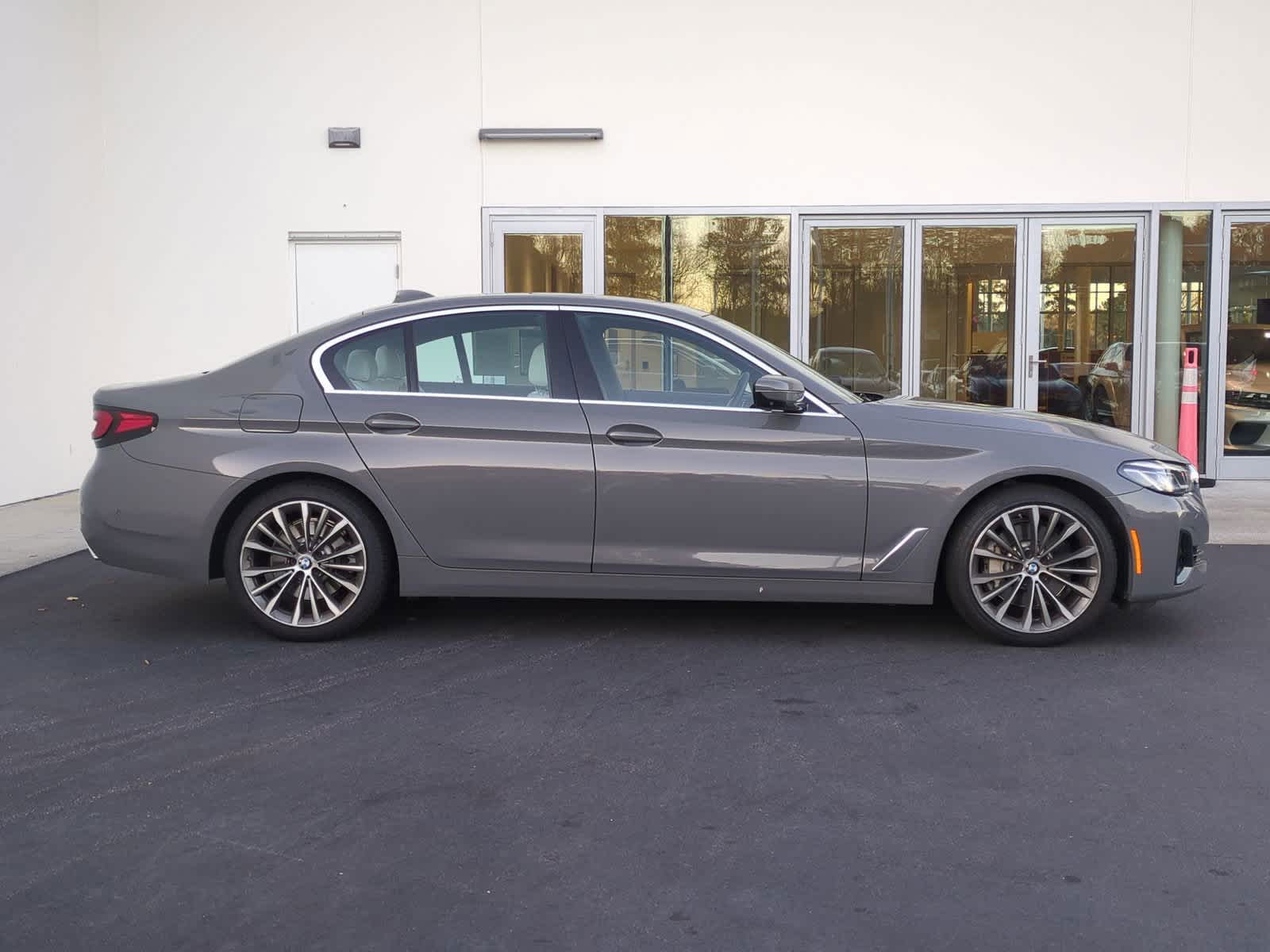 2021 BMW 5 Series 530i 10