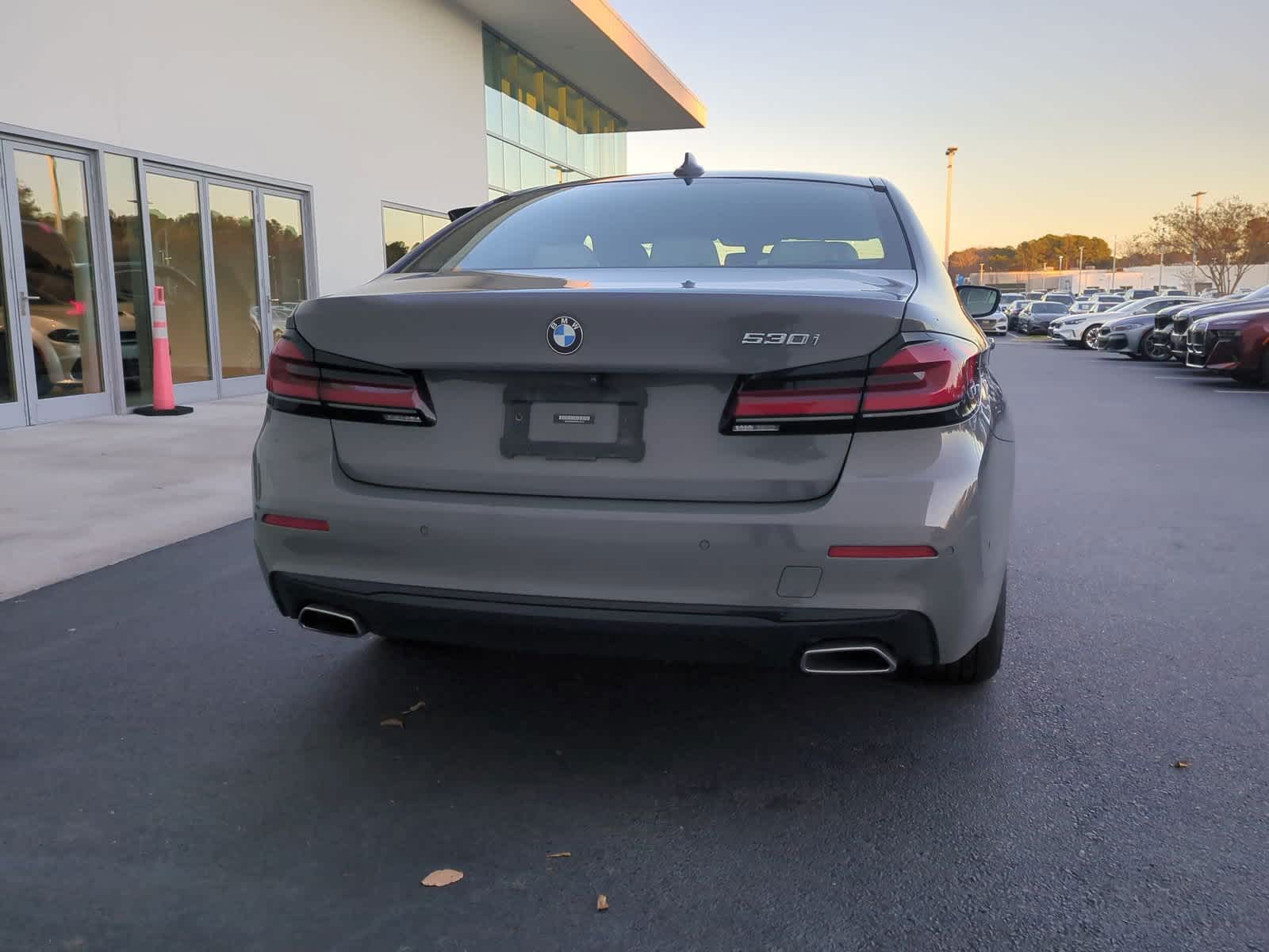 2021 BMW 5 Series 530i 8