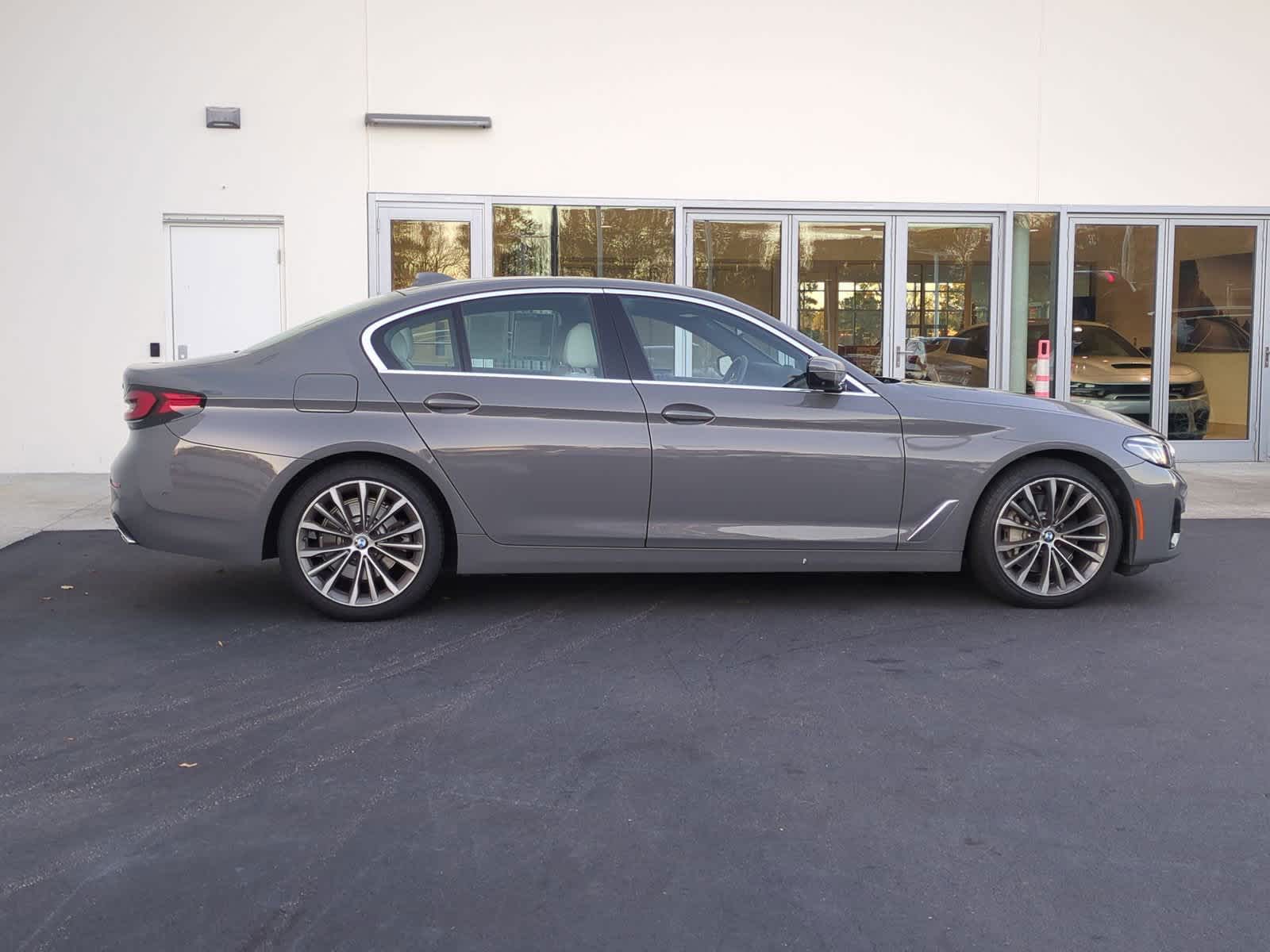 2021 BMW 5 Series 530i 9