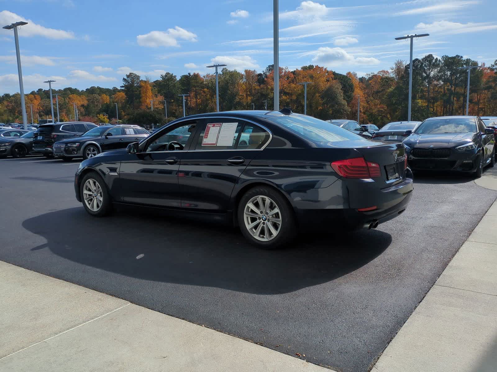 2016 BMW 5 Series 528i 8